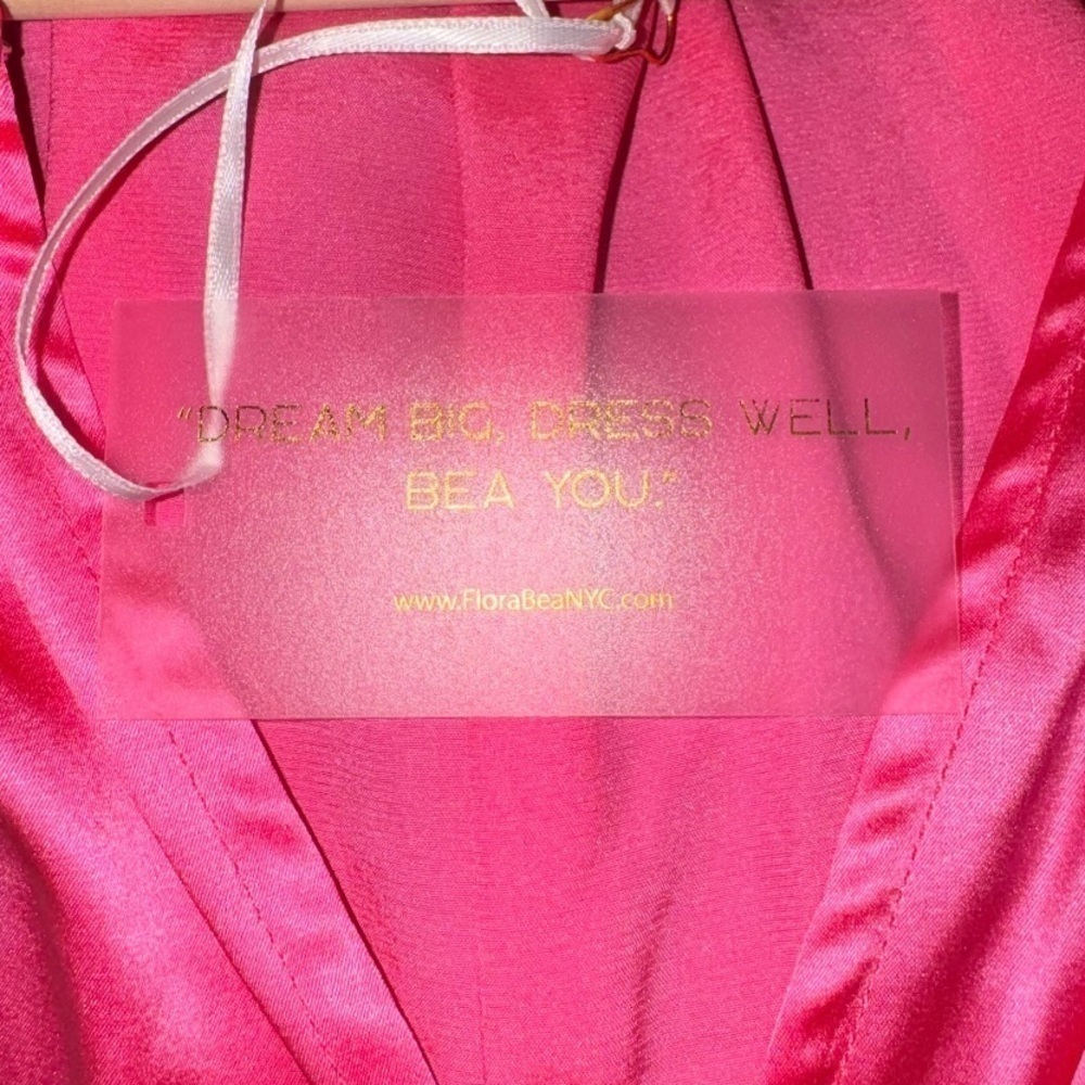 Flora Bea Neriah Silk Charmeuse‎ Blouse  Size Small  Color Pink  NEW  MSRP $245 - Picture 7 of 8